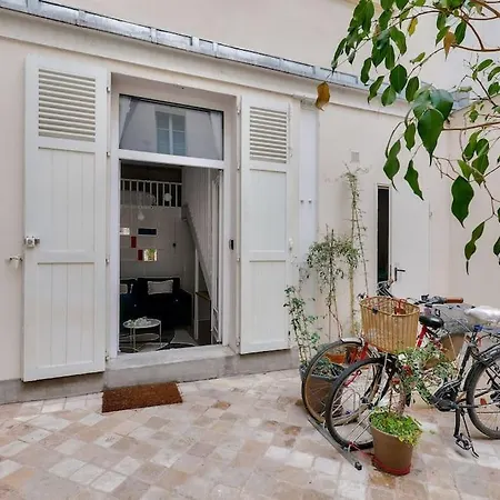 Apartment Design In Le Marais Paris